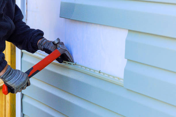 Reliable Siding Repair contractor in Forest Park, GA by Creative Siding